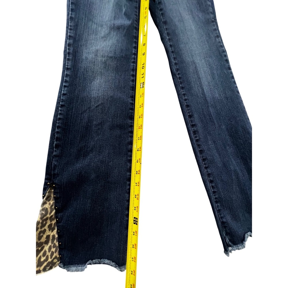 Belle by Kim Gravel Jeans Womens 4 Blue Pull on Dark Wash Leopard Hem Studded - Picture 5 of 8